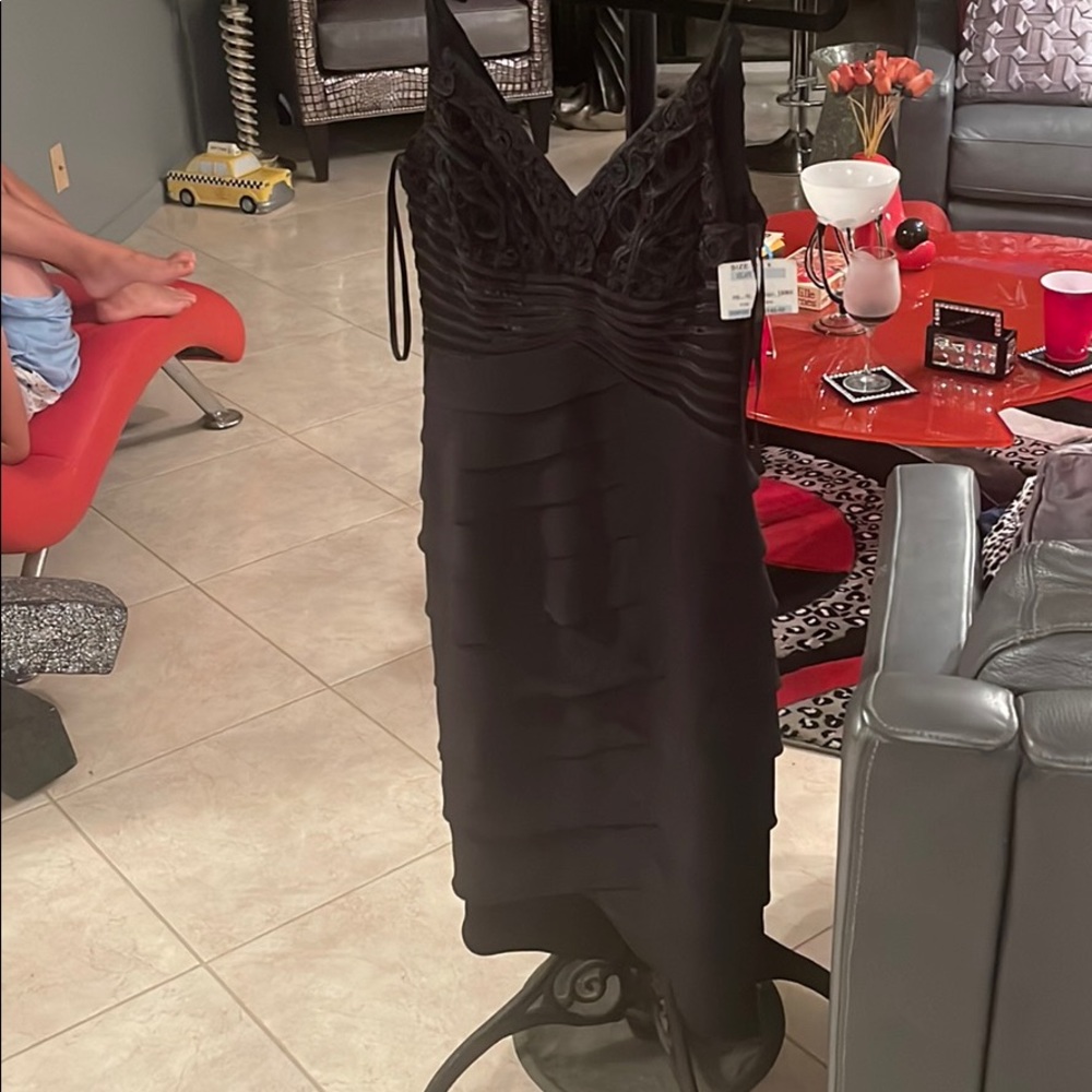 Black fan y dress